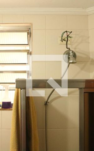 Apartamento à venda com 85m², 2 quartos e sem vagaBanheiro da Suíte