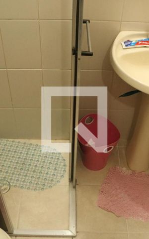 Apartamento à venda com 85m², 2 quartos e sem vagaBanheiro