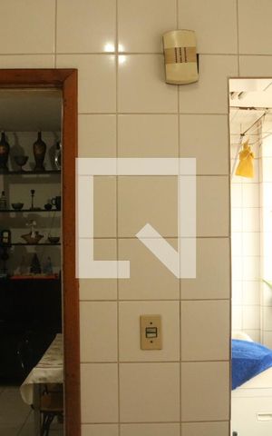 Apartamento à venda com 85m², 2 quartos e sem vagaCozinha