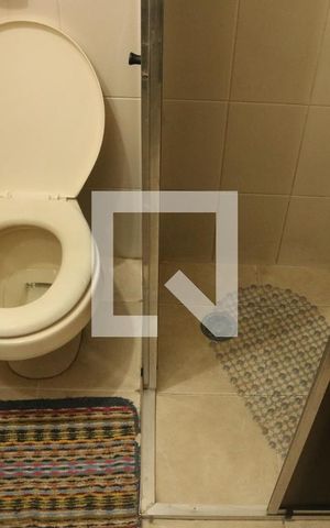 Apartamento à venda com 85m², 2 quartos e sem vagaBanheiro da Suíte