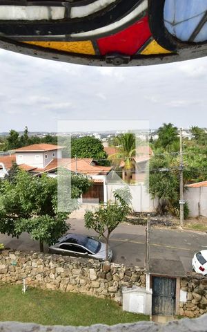 Casa para alugar com 1000m², 8 quartos e sem vagaBanheiro 6 - Suíte Vista