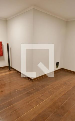Casa para alugar com 1000m², 8 quartos e sem vagaSala 4