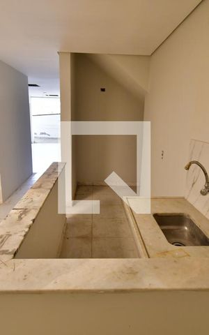 Casa para alugar com 1000m², 8 quartos e sem vagaPorão