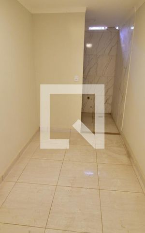 Casa para alugar com 1000m², 8 quartos e sem vagaPorão