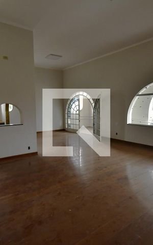Casa para alugar com 1000m², 8 quartos e sem vagaSala 1