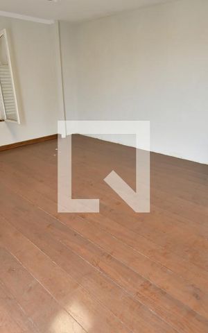 Casa para alugar com 1000m², 8 quartos e sem vagaQuarto 4 - Suíte