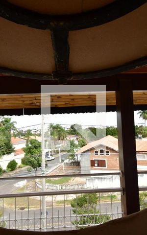 Casa para alugar com 1000m², 8 quartos e sem vagaBanheiro 2 - Suíte Vista