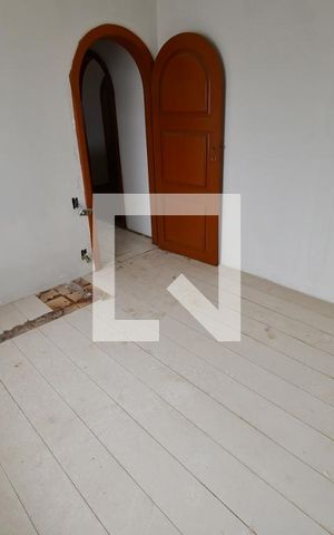 Casa para alugar com 1000m², 8 quartos e sem vagaQuarto 1