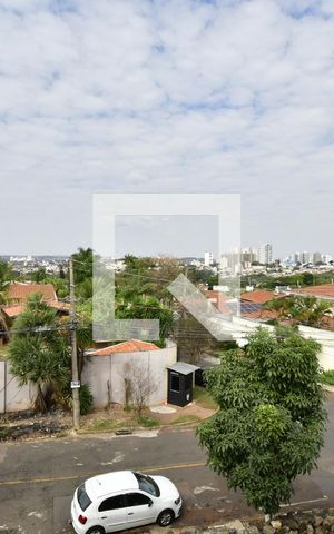 Casa para alugar com 1000m², 8 quartos e sem vagaQuarto 4 - Suíte Vista