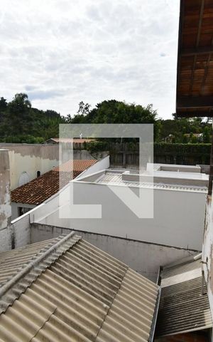 Casa para alugar com 1000m², 8 quartos e sem vagaLavabo 2 - Vista