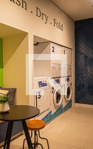 Studio para alugar com 25m², 1 quarto e sem vaga Studio para alugar com 25m², 1 quarto e sem vagaLavanderia