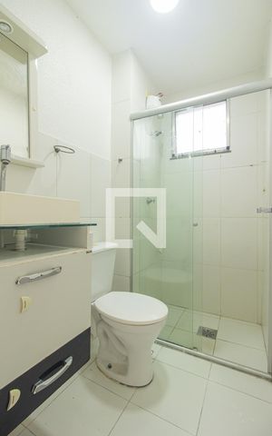 Apartamento à venda com 49m², 2 quartos e 1 vaga Apartamento à venda com 49m², 2 quartos e 1 vagaBanheiro