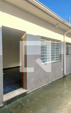 Casa para alugar com 140m², 4 quartos e sem vaga Casa para alugar com 140m², 4 quartos e sem vagaQuintal