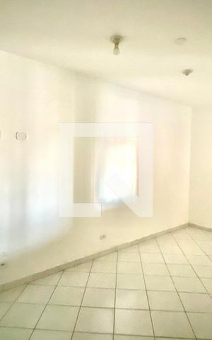Casa para alugar com 140m², 4 quartos e sem vaga Casa para alugar com 140m², 4 quartos e sem vagaQuarto 4