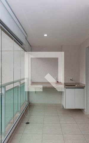 Studio para alugar com 33m², 1 quarto e 1 vaga Studio para alugar com 33m², 1 quarto e 1 vagaVaranda
