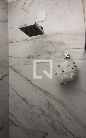 Casa de condomínio à venda com 180m², 3 quartos e 2 vagas Casa de condomínio à venda com 180m², 3 quartos e 2 vagasBanheiro da Suíte 1