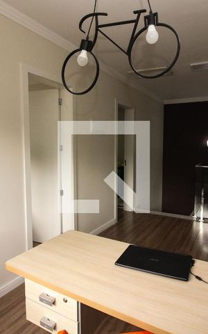 Casa de condomínio à venda com 180m², 3 quartos e 2 vagas Casa de condomínio à venda com 180m², 3 quartos e 2 vagasEscritório