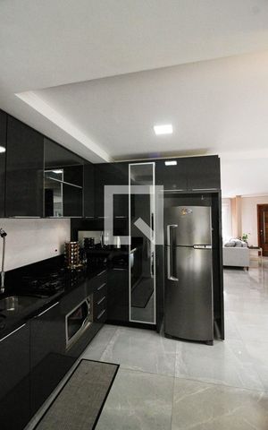 Casa de condomínio à venda com 180m², 3 quartos e 2 vagas Casa de condomínio à venda com 180m², 3 quartos e 2 vagasCozinha