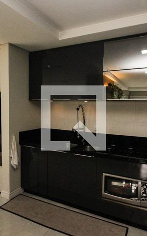 Casa de condomínio à venda com 180m², 3 quartos e 2 vagas Casa de condomínio à venda com 180m², 3 quartos e 2 vagasCozinha
