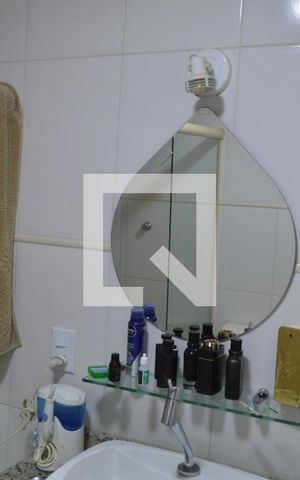 Casa de condomínio à venda com 177m², 3 quartos e 3 vagas Casa de condomínio à venda com 177m², 3 quartos e 3 vagasBanheiro da Suíte 2
