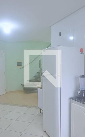 Apartamento para alugar com 154m², 3 quartos e 2 vagas Apartamento para alugar com 154m², 3 quartos e 2 vagasCozinha
