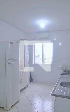 Apartamento para alugar com 154m², 3 quartos e 2 vagas Apartamento para alugar com 154m², 3 quartos e 2 vagasCozinha