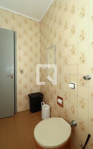 Apartamento à venda com 45m², 1 quarto e sem vaga Apartamento à venda com 45m², 1 quarto e sem vagaBanheiro da Suíte