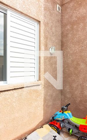 Apartamento à venda com 60m², 2 quartos e 1 vaga Apartamento à venda com 60m², 2 quartos e 1 vagaVaranda