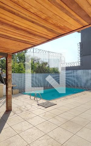 Casa à venda com 150m², 4 quartos e 2 vagas Casa à venda com 150m², 4 quartos e 2 vagasÁrea comum