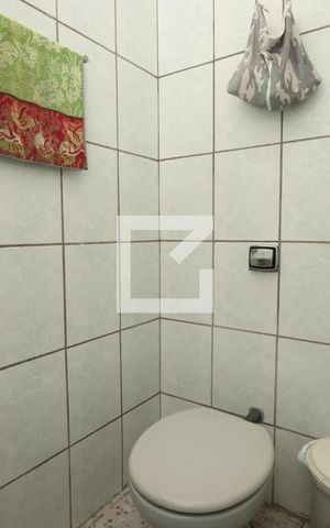 Casa à venda com 440m², 4 quartos e 4 vagasBanheiro