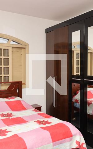Casa à venda com 440m², 4 quartos e 4 vagasQuarto