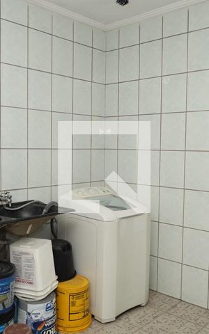 Casa à venda com 440m², 4 quartos e 4 vagasLavanderia 