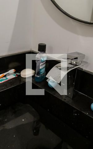 Apartamento para alugar com 29m², 1 quarto e sem vaga Apartamento para alugar com 29m², 1 quarto e sem vagaBanheiro - Pia
