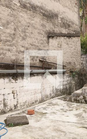 Casa à venda com 170m², 2 quartos e 1 vagaQuintal