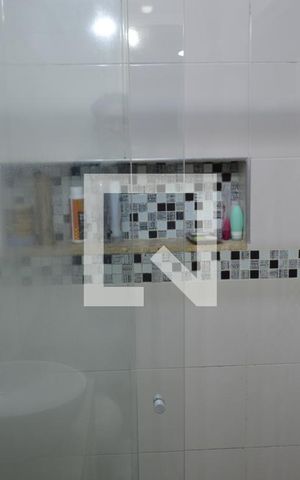 Apartamento à venda com 75m², 3 quartos e sem vagaBanheiro da Suíte