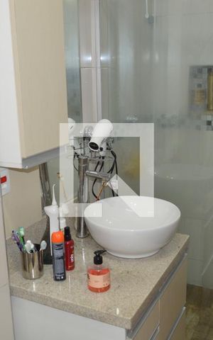 Apartamento à venda com 75m², 3 quartos e sem vagaBanheiro da Suíte