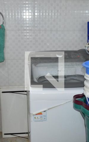Apartamento à venda com 75m², 3 quartos e sem vagaÁrea de Serviço