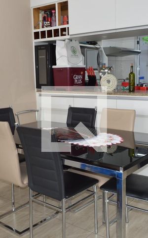 Apartamento à venda com 75m², 3 quartos e sem vagaSala