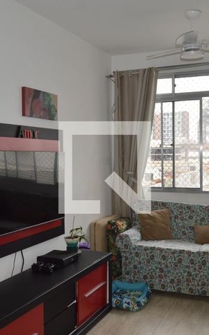 Apartamento à venda com 75m², 3 quartos e sem vagaSala