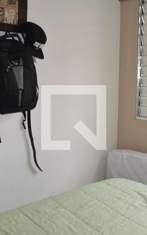 Apartamento à venda com 75m², 3 quartos e sem vagaQuarto
