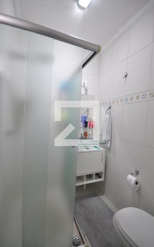 Casa à venda com 75m², 2 quartos e 2 vagasBanheiro da Suite 2