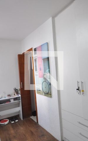 Casa à venda com 75m², 2 quartos e 2 vagasSuíte 2