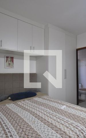 Casa à venda com 75m², 2 quartos e 2 vagasSuíte 1