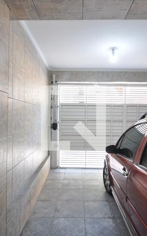 Casa à venda com 75m², 2 quartos e 2 vagasVista da Sala