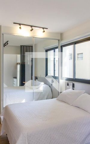 Apartamento à venda com 27m², 1 quarto e sem vaga Apartamento à venda com 27m², 1 quarto e sem vagaStudio