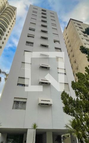 Apartamento à venda com 156m², 3 quartos e 2 vagas Apartamento à venda com 156m², 3 quartos e 2 vagasFachada