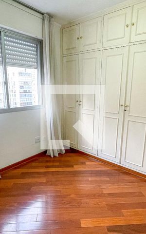Apartamento à venda com 156m², 3 quartos e 2 vagas Apartamento à venda com 156m², 3 quartos e 2 vagasQuarto 2