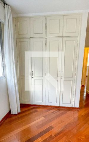 Apartamento à venda com 156m², 3 quartos e 2 vagas Apartamento à venda com 156m², 3 quartos e 2 vagasSuíte