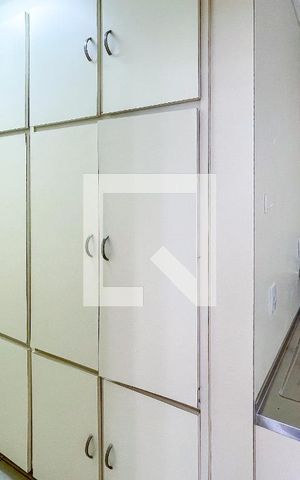 Apartamento à venda com 156m², 3 quartos e 2 vagas Apartamento à venda com 156m², 3 quartos e 2 vagasCozinha