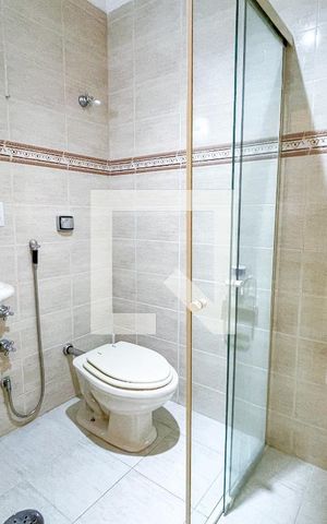 Apartamento à venda com 156m², 3 quartos e 2 vagas Apartamento à venda com 156m², 3 quartos e 2 vagasBanheiro
